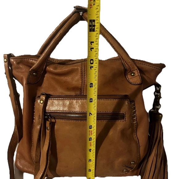 Lucky Brand Genuine Leather Crossbody Bag Women’s Tan Brown with Tassel - Picture 11 of 11